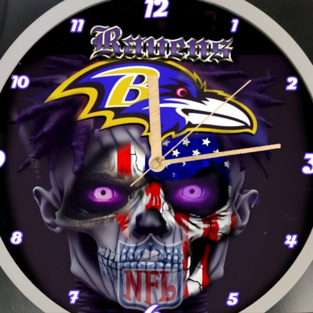 Ravens clock - Picture 6 of 6